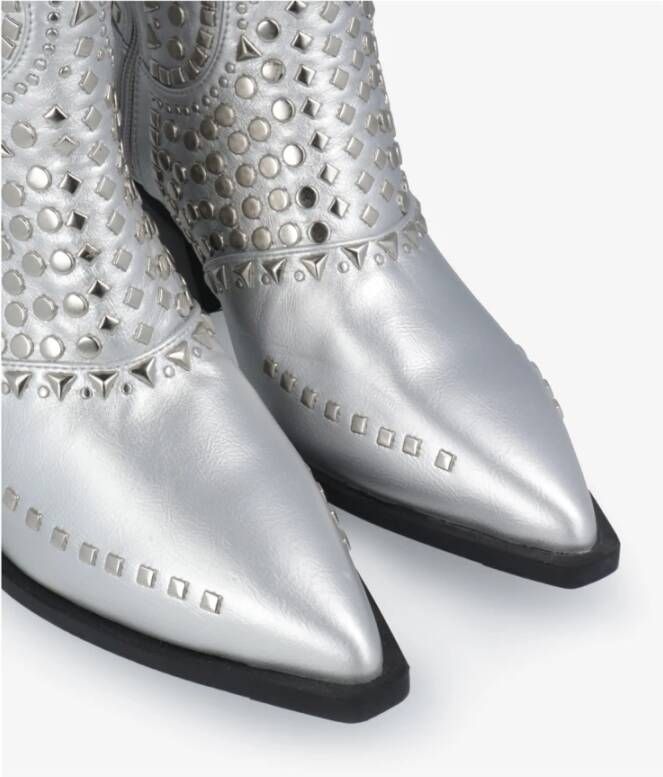 Noa Harmon Metallic Studded Boot Gray Dames