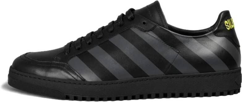 Off White Black Calfskin Sneakers Zwart Dames