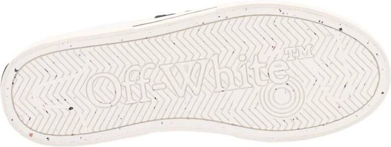 Off White Canvas Vulcanized Sneakers met Arrow Logo White Heren