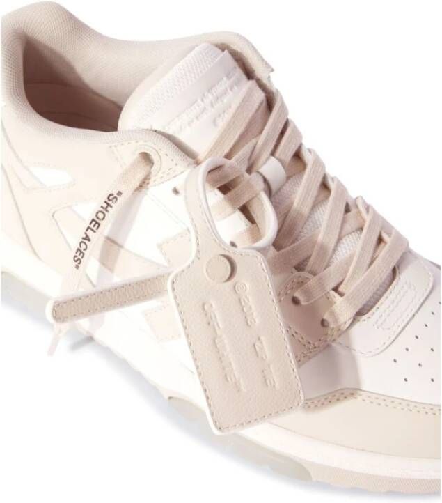 Off White Leren Sneakers met Arrows Motief White Dames