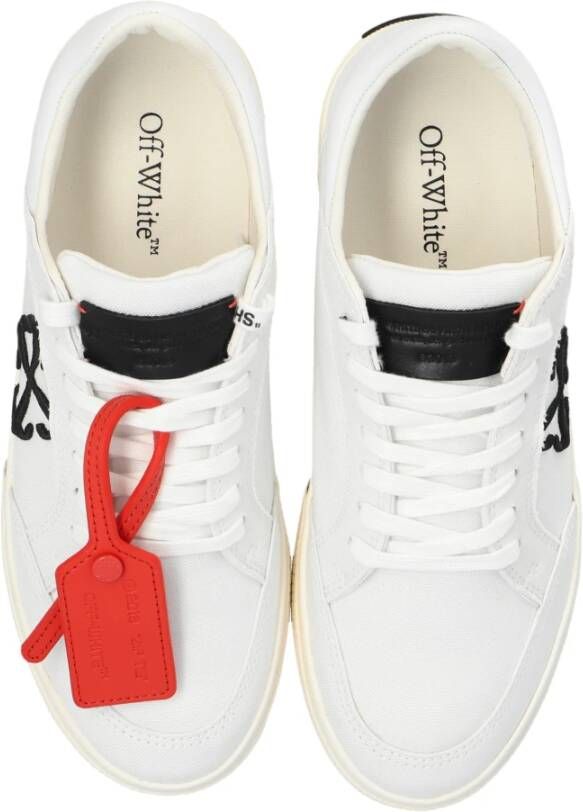 Off White Sportschoenen 'New Low Vulcanized' White Dames