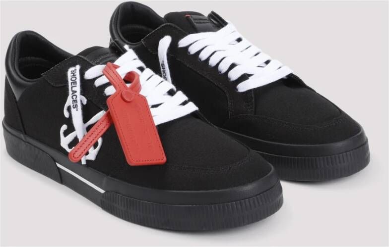 Off White Zwart Wit Lage Vulcanized Sneakers Black Heren