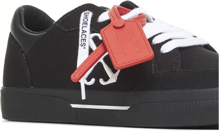 Off White Zwarte canvas sneakers met rode tab Black Heren