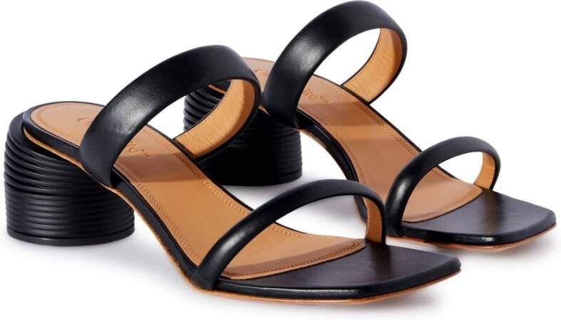 Off White Zwarte Leren Sandalen Gebogen Hak Black Dames