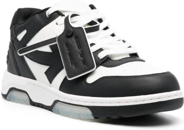 Off White Zwarte leren sneakers met pijlenmotief Black Heren