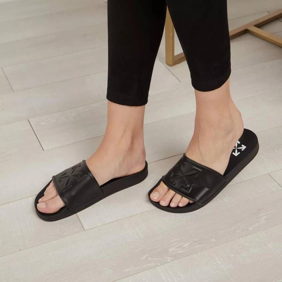 Off White Zwarte Pijl Zwembadsandalen Black Dames