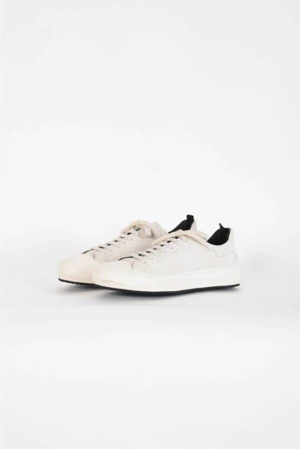 Officine Creative Leren Sneakers met Rubberen Zool Beige Heren