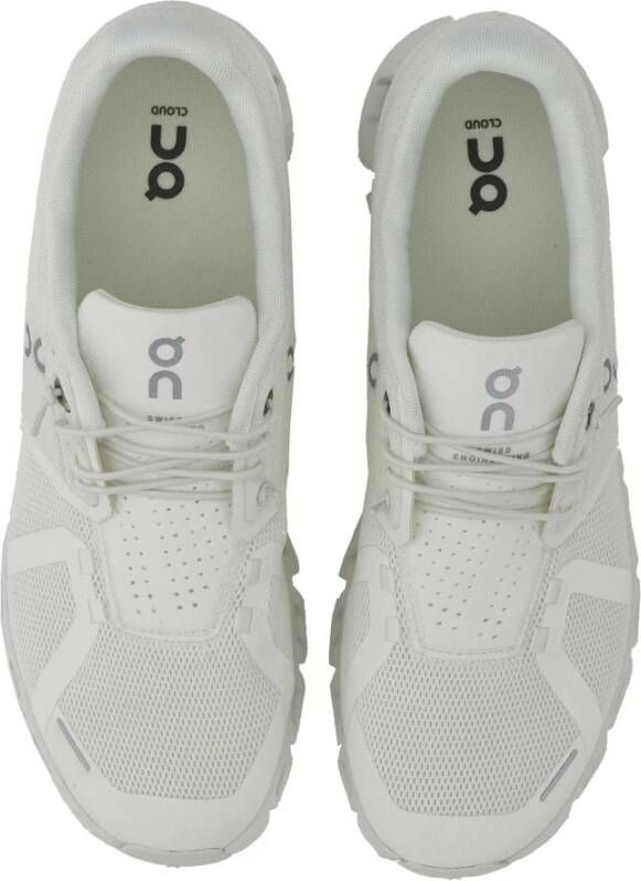 ON Running Cloud 5 Sneakers White Heren