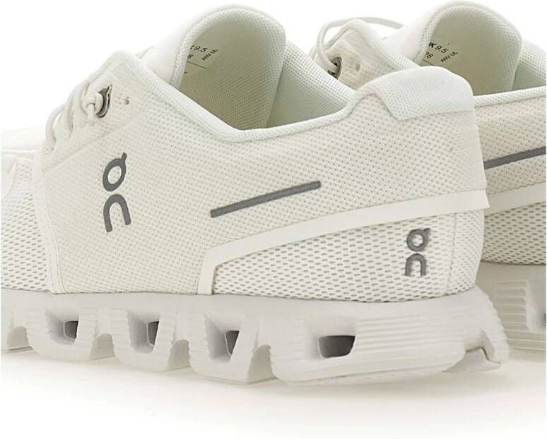 ON Running Cloud 5 Sneakers White Heren