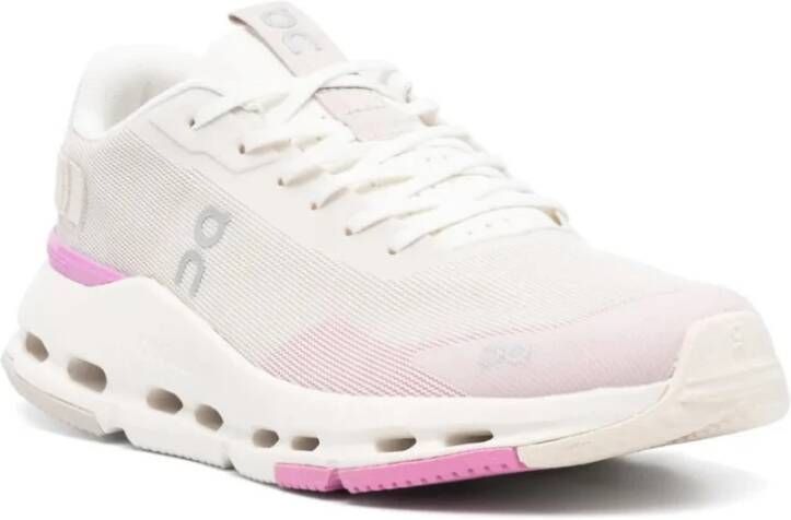 ON Running Cloudnova Form 2 Sneakers voor Vrouwen Beige Dames