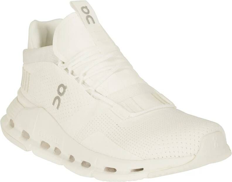 ON Running Cloudnova Trainers White Dames