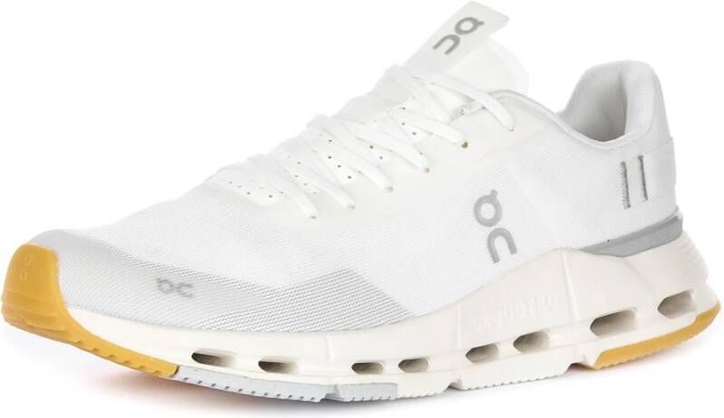 ON Running Cloudnova Wit Heren Prestaties Schoenen White Heren