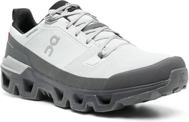 ON Running Sneakers White Heren