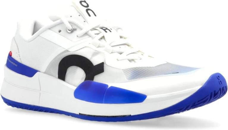 ON Running Tennisschoenen voor training THE Roger Pro 2 White Heren