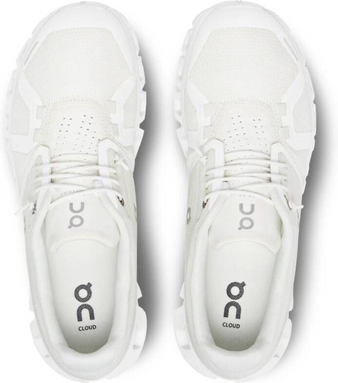 ON Running Witte Sneakers met Nieuwe Vorm en Materialen White Dames