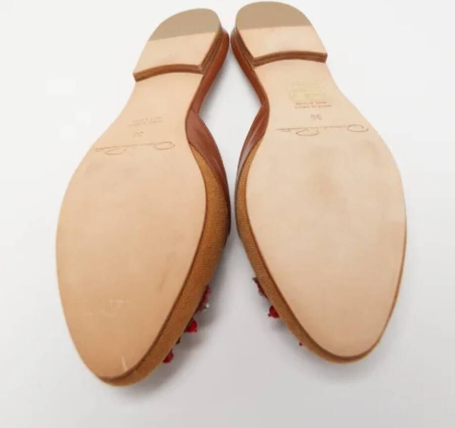 Oscar De La Renta Pre-owned Canvas flats Brown Dames