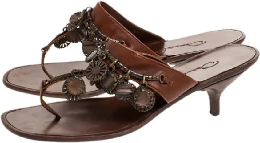 Oscar De La Renta Pre-owned Leather sandals Brown Dames