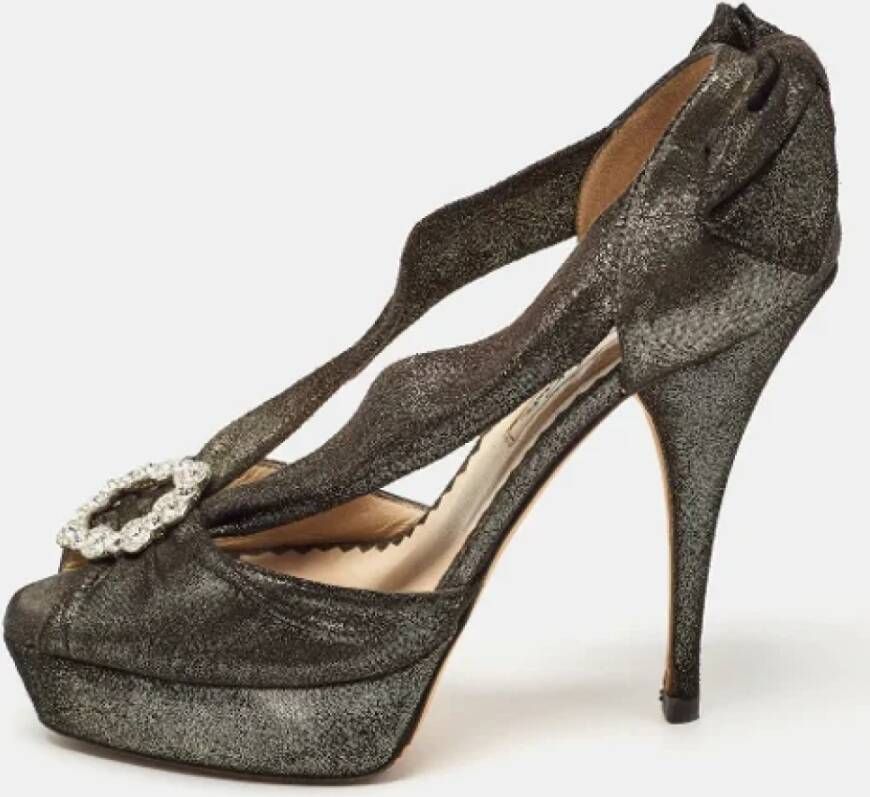 Oscar De La Renta Pre-owned Suede heels Gray Dames