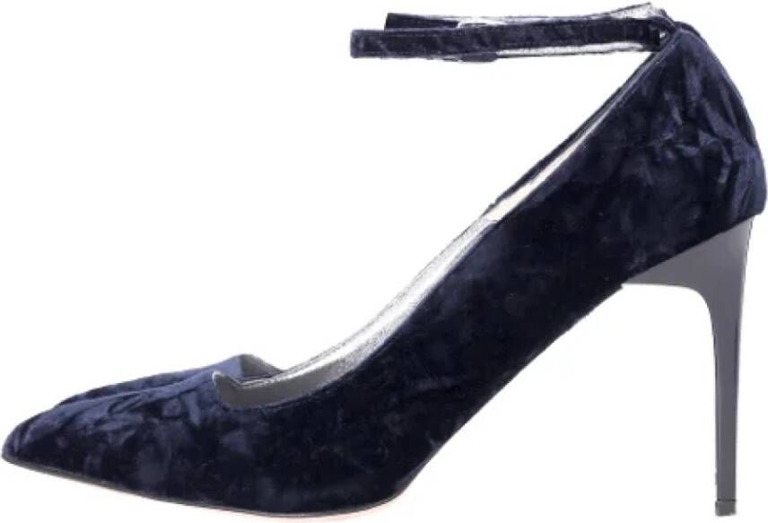 Oscar De La Renta Pre-owned Velvet heels Blue Dames