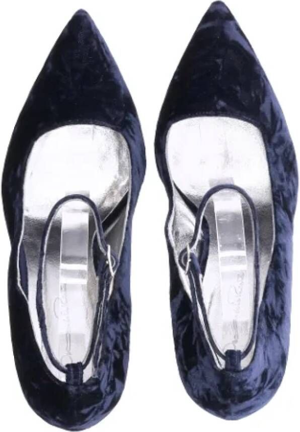 Oscar De La Renta Pre-owned Velvet heels Blue Dames