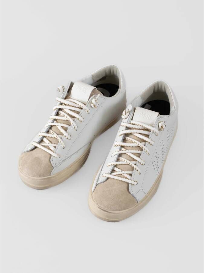 P448 Witte Leren Sneakers met Gouden Details White Dames