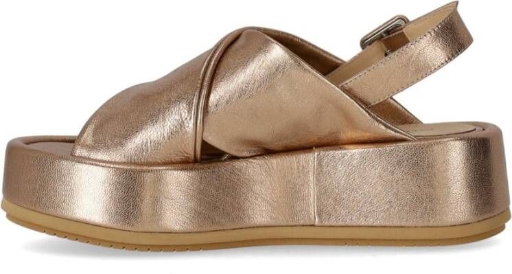 Paloma Barceló Bronzen Platform Sandaal met Gekruiste Banden Brown Dames