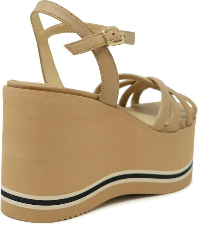 Paloma Barceló Bruin Leren Sleehak Sandalen Ss24 Beige Dames