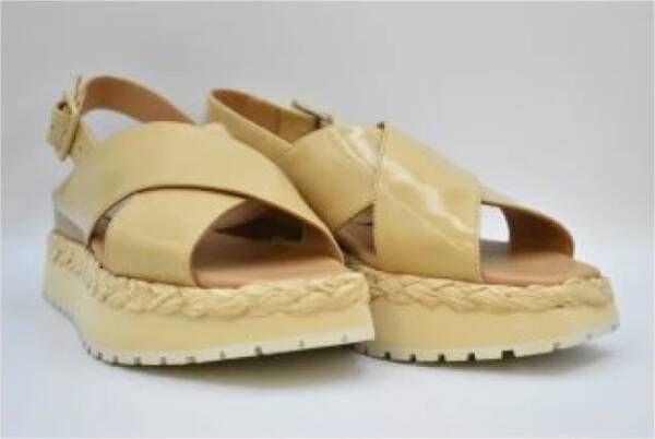 Paloma Barceló Geveterde Torrone Platte Schoenen Ss21 Beige Dames