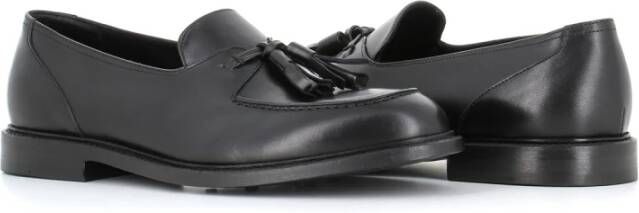 Pantanetti Zwarte Tassel Leren Loafers Black Heren