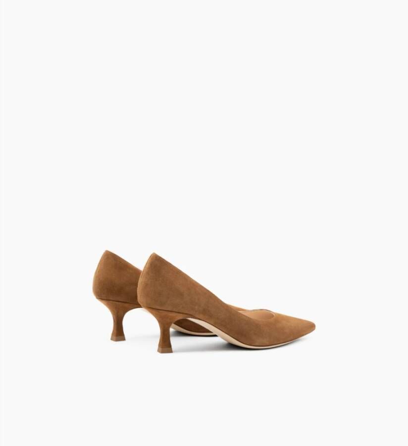 Parallele Puntige Suède Pump in Cognac Brown Dames