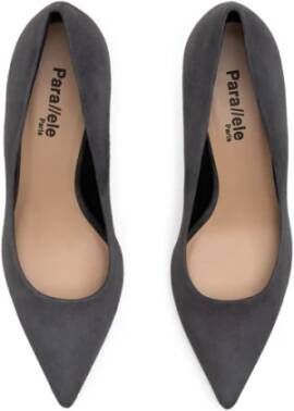 Parallele Rode Suède Pumps met Puntige Neus Gray Dames