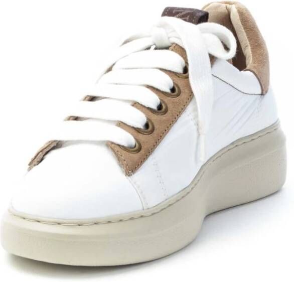 Pedro Miralles Nylon Vetersneakers met Suède Accenten White Dames