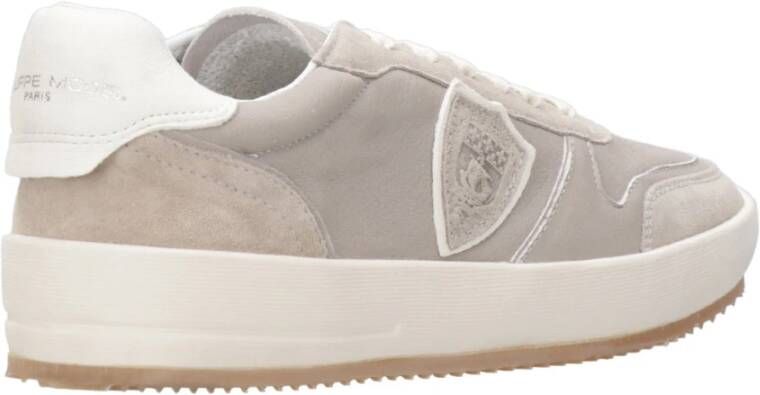 Philippe Model Grijze Sneakers met Geperforeerde Neus Gray Heren