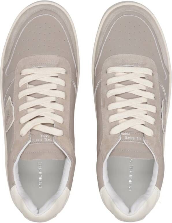 Philippe Model Grijze Sneakers met Geperforeerde Neus Gray Heren