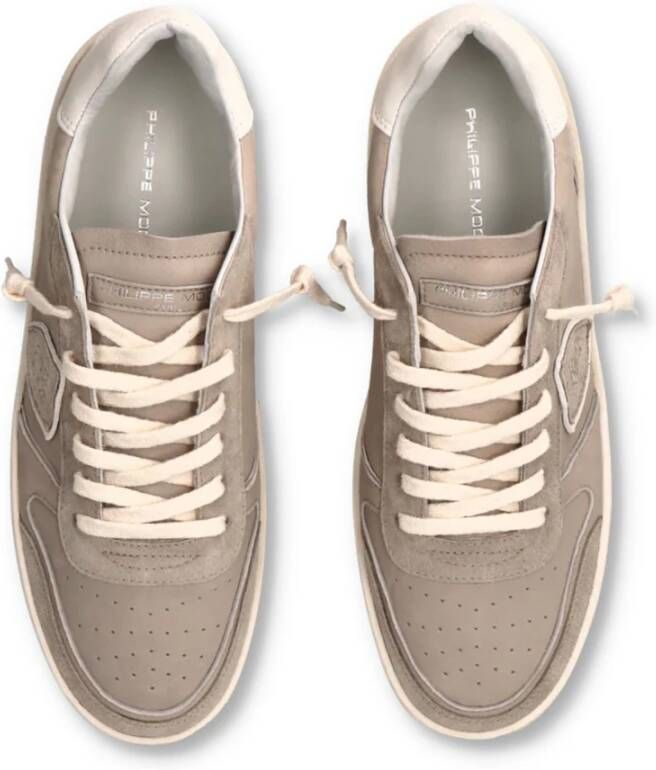 Philippe Model Grijze Sneakers met Geperforeerde Neus Gray Heren