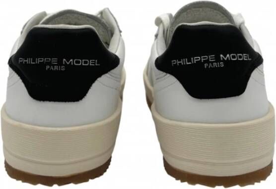 Philippe Model Lage Leren Sneakers met Geperforeerde Neus White Heren