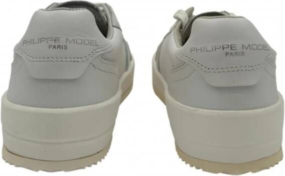 Philippe Model Lage Snit Leren Sneakers met Geperforeerde Neus Gray Heren