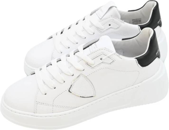 Philippe Model Lage Tempel Sneakers in Wit Zwart White Dames