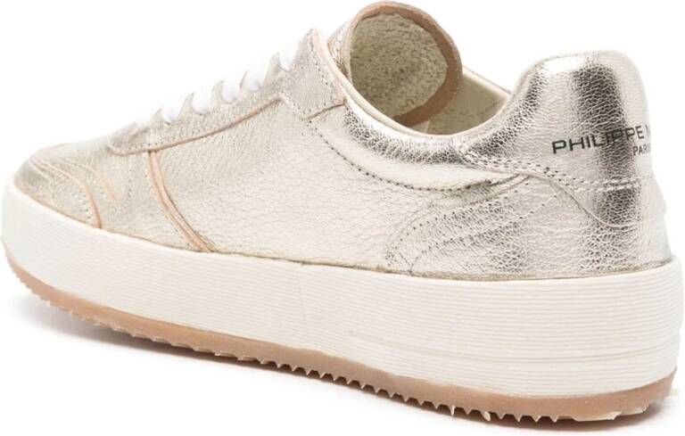 Philippe Model Leren sneakers met geperforeerde neus Beige Dames