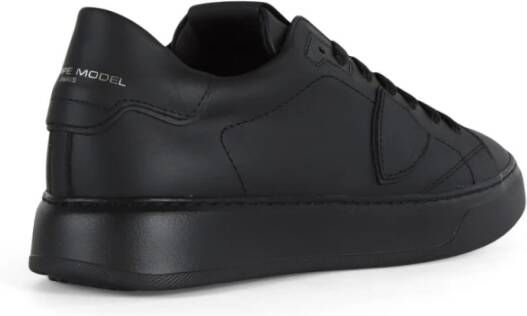 Philippe Model Leren Sneakers met Logo Patch Black Heren