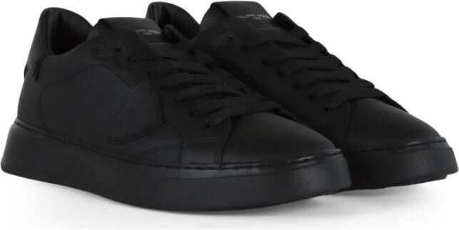 Philippe Model Leren Sneakers met Logo Patch Black Heren