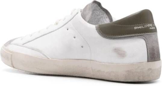 Philippe Model Sneakers met Distressed Effect en Suède Panelen White Heren