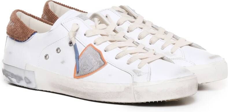 Philippe Model Witte Kalfsleren Lage Sneakers met Metalen Details White Heren