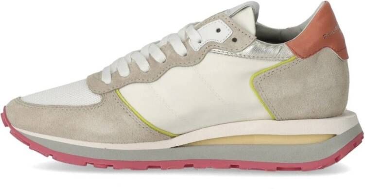 Philippe Model Witte Sneaker met Metalen Schild Multicolor Dames