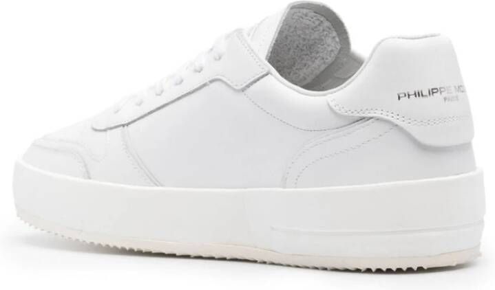 Philippe Model Witte Sneakers met Logo Patch White Heren