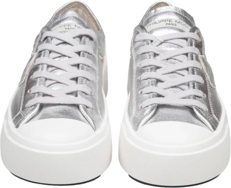 Philippe Model Zilveren Lage Sneakers met Gouden Oogjes Gray Dames