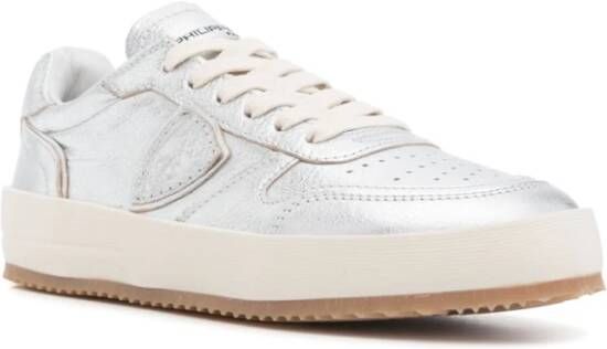 Philippe Model Zilveren Sneakers met Geperforeerde Details Gray Dames