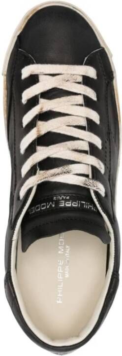 Philippe Model Zwarte Sneakers Distressed Finish Geperforeerde Details Black Dames