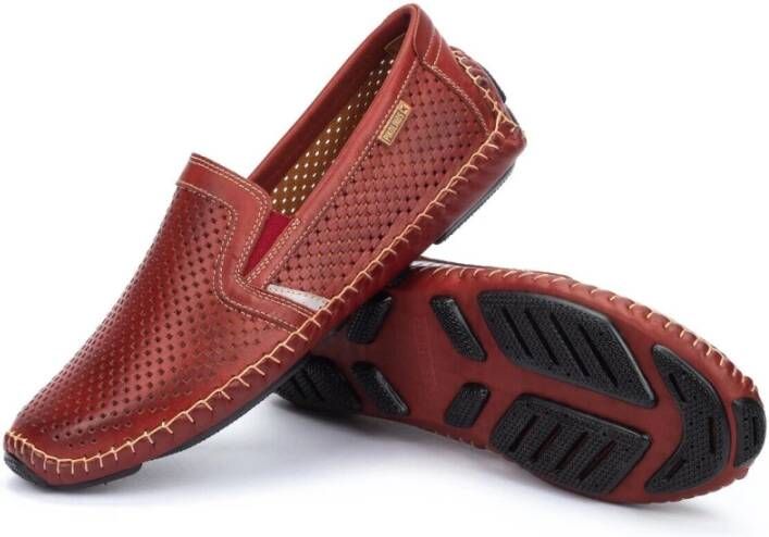 Pikolinos Rode geperforeerde herenloafer Red Heren