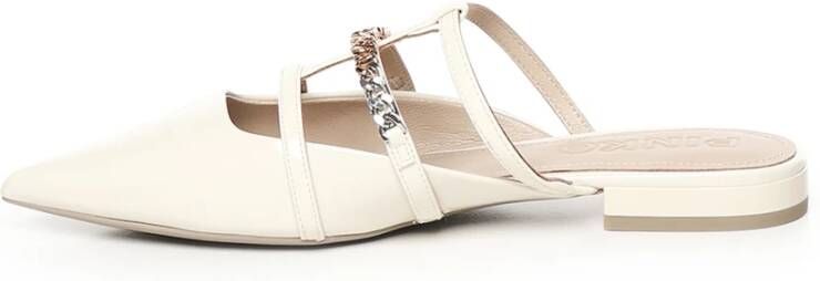 pinko Witte Sandalen van Lakleer met Metalen Ketting White Dames